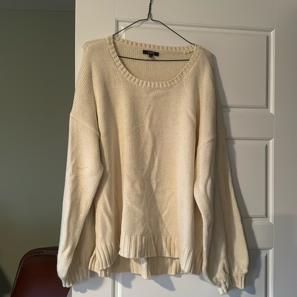 Women’s sweater